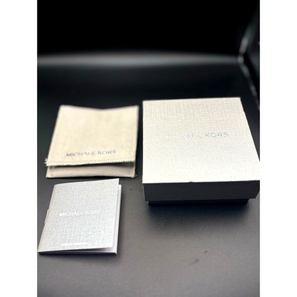 Michael Kors MKJ835700040 Premium Astor Link Womens Silver Plated Bracelet NIBWT - Picture 6 of 17